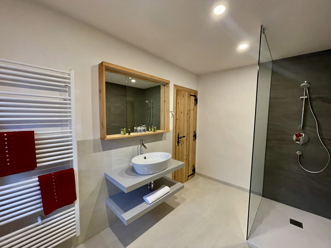 HOTEL ŠURC – SOBA 7 HOTEL ŠURC - SOBA 7