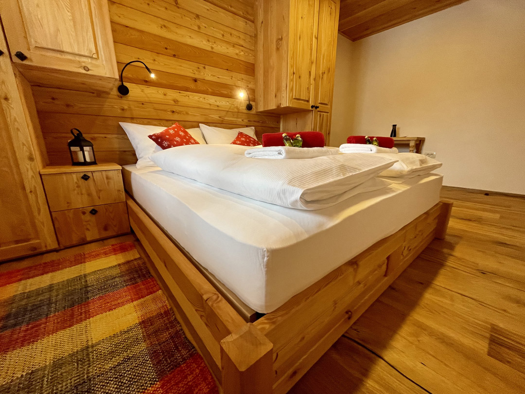 HOTEL ŠURC – SOBA 7 HOTEL ŠURC - SOBA 7