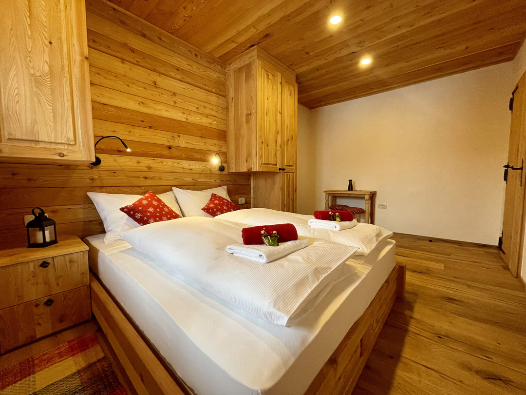 HOTEL ŠURC – SOBA 7 HOTEL ŠURC - SOBA 7