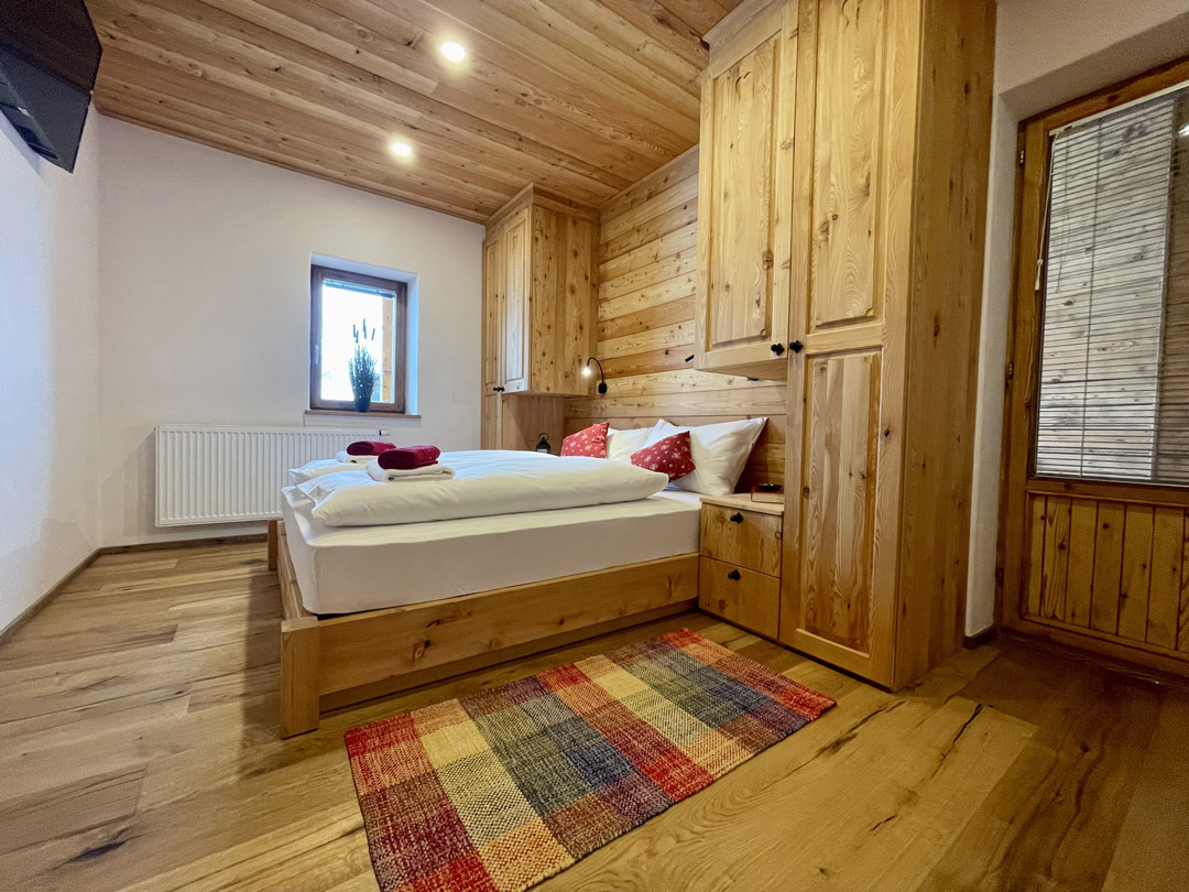 HOTEL ŠURC – SOBA 7 HOTEL ŠURC - SOBA 7