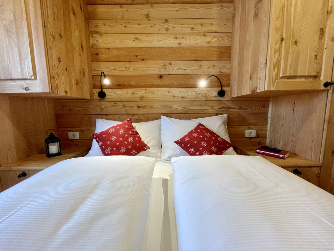 HOTEL ŠURC – SOBA 7 HOTEL ŠURC - SOBA 7