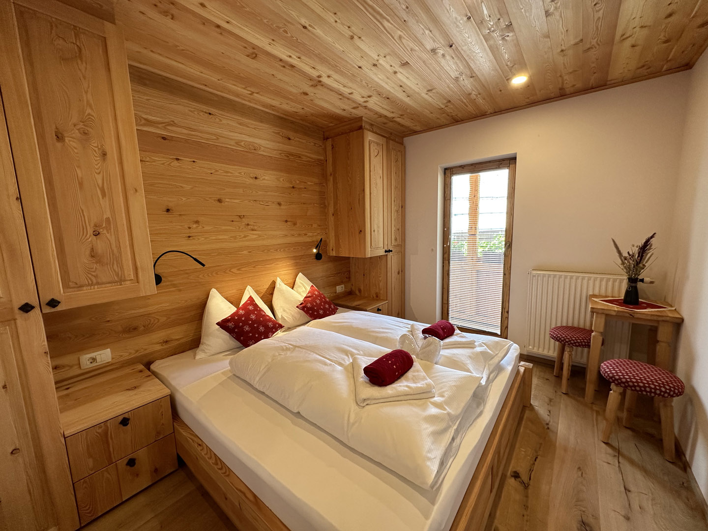 HOTEL ŠURC – SOBA 1