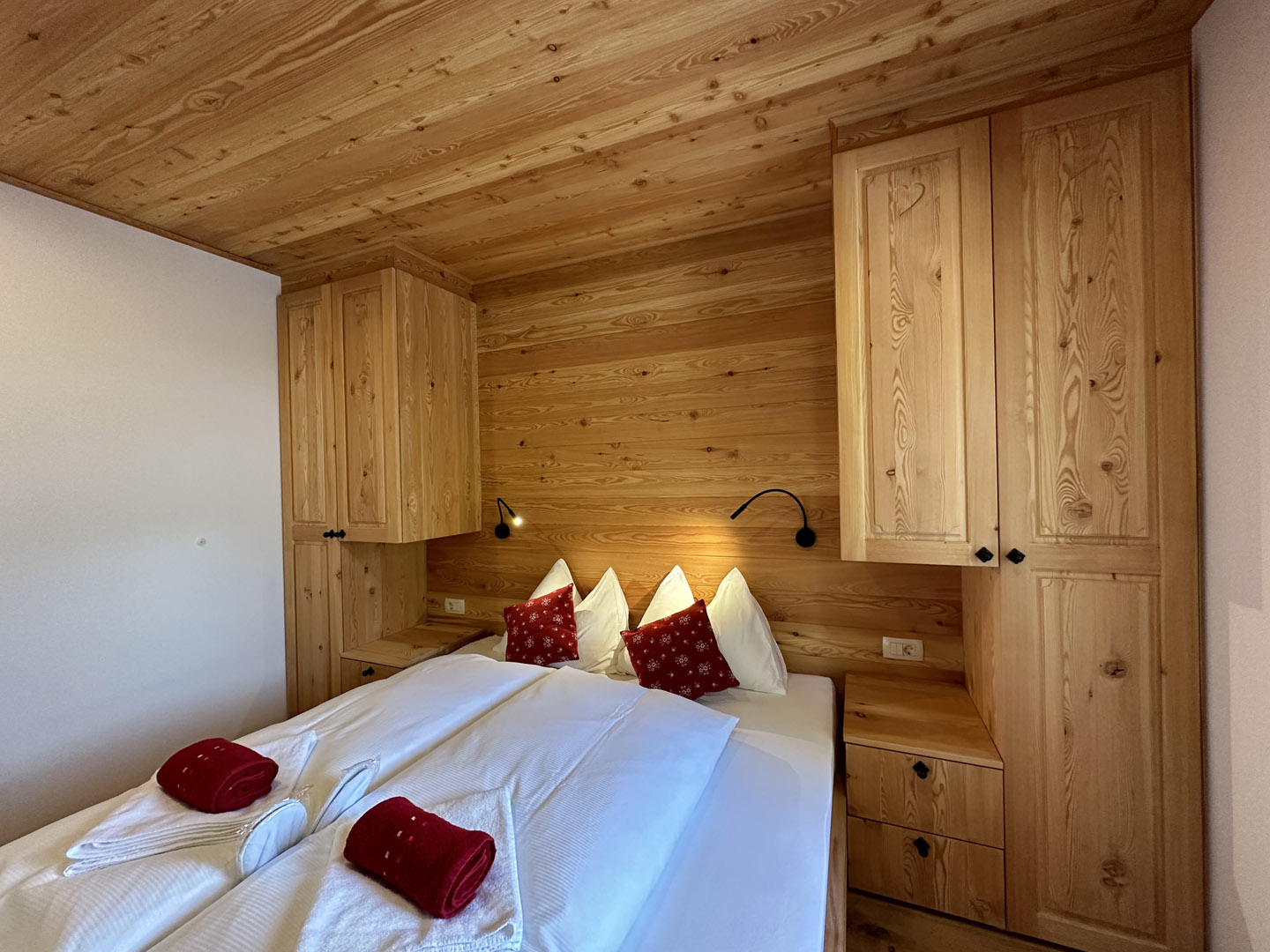 HOTEL ŠURC – SOBA 1