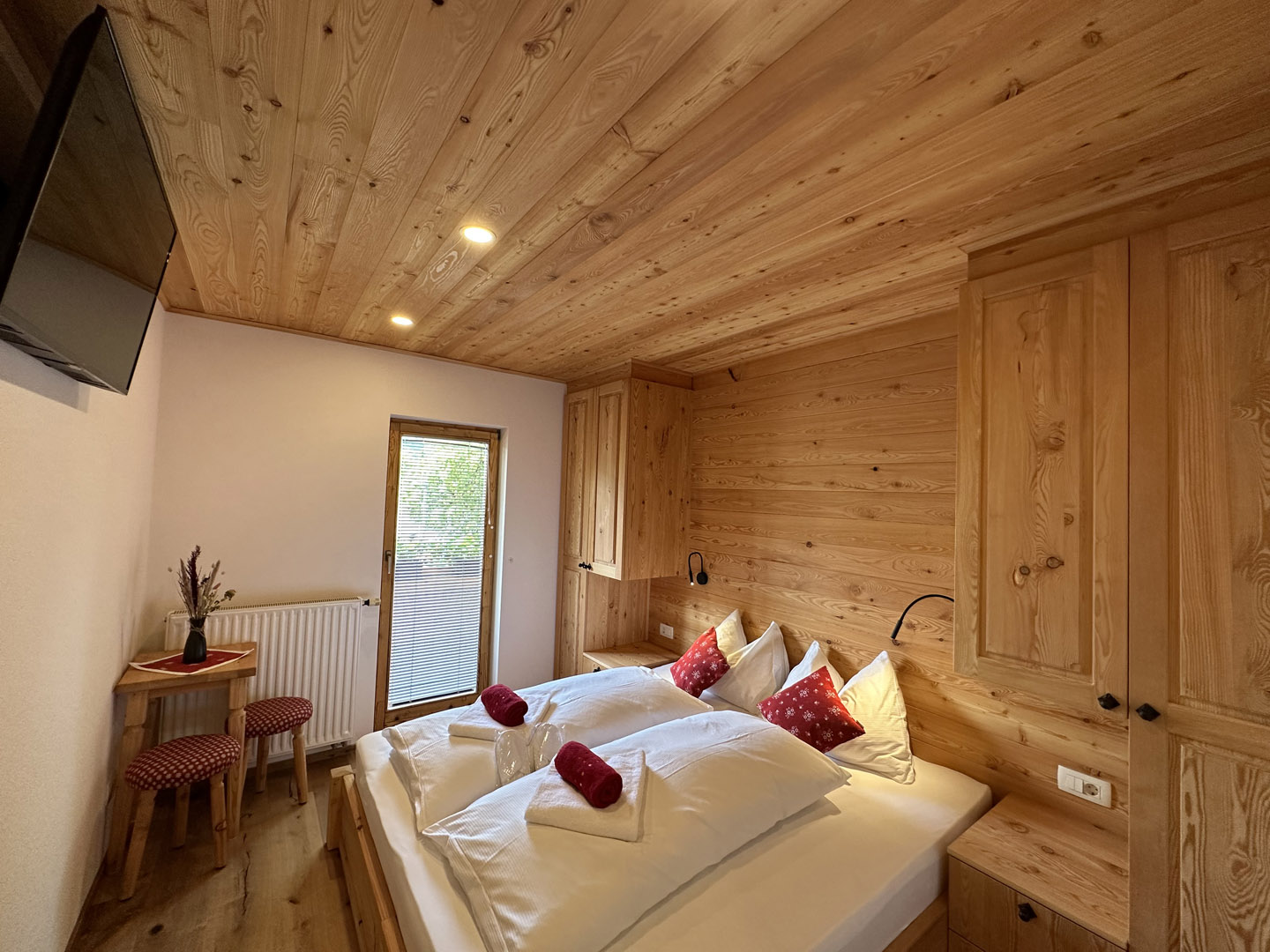 HOTEL ŠURC – SOBA 2