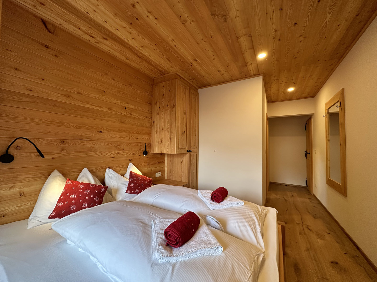 HOTEL ŠURC – SOBA 2