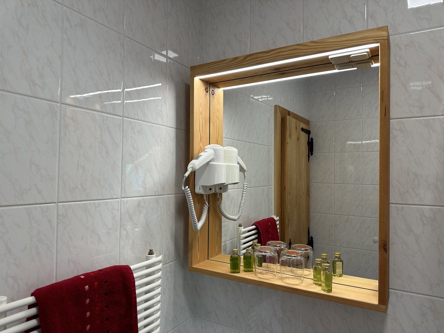 HOTEL ŠURC – SOBA 2