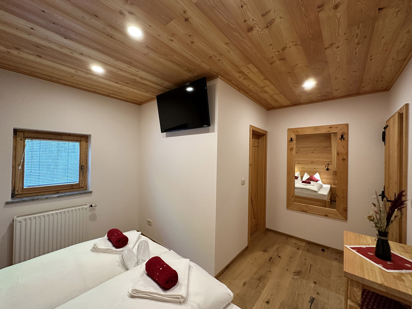 HOTEL ŠURC – SOBA 4