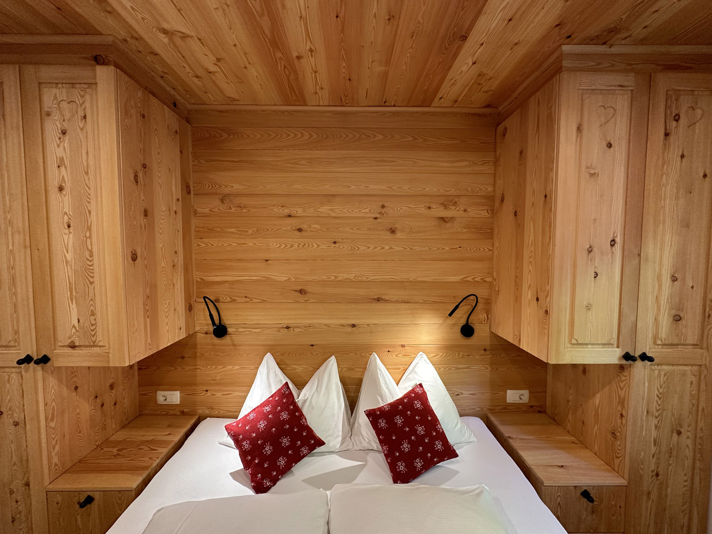 HOTEL ŠURC – SOBA 4