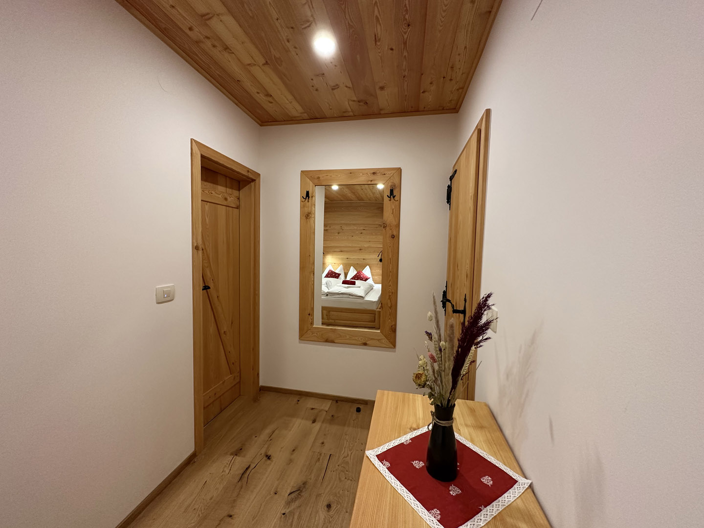 HOTEL ŠURC – SOBA 4