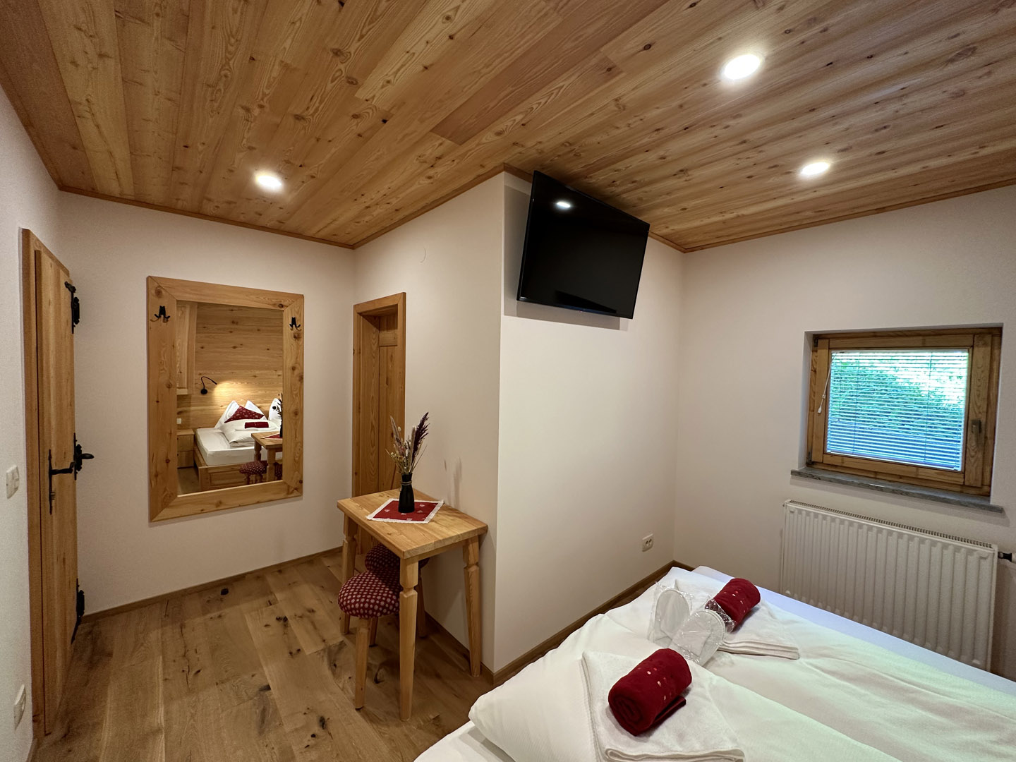 HOTEL ŠURC – SOBA 5