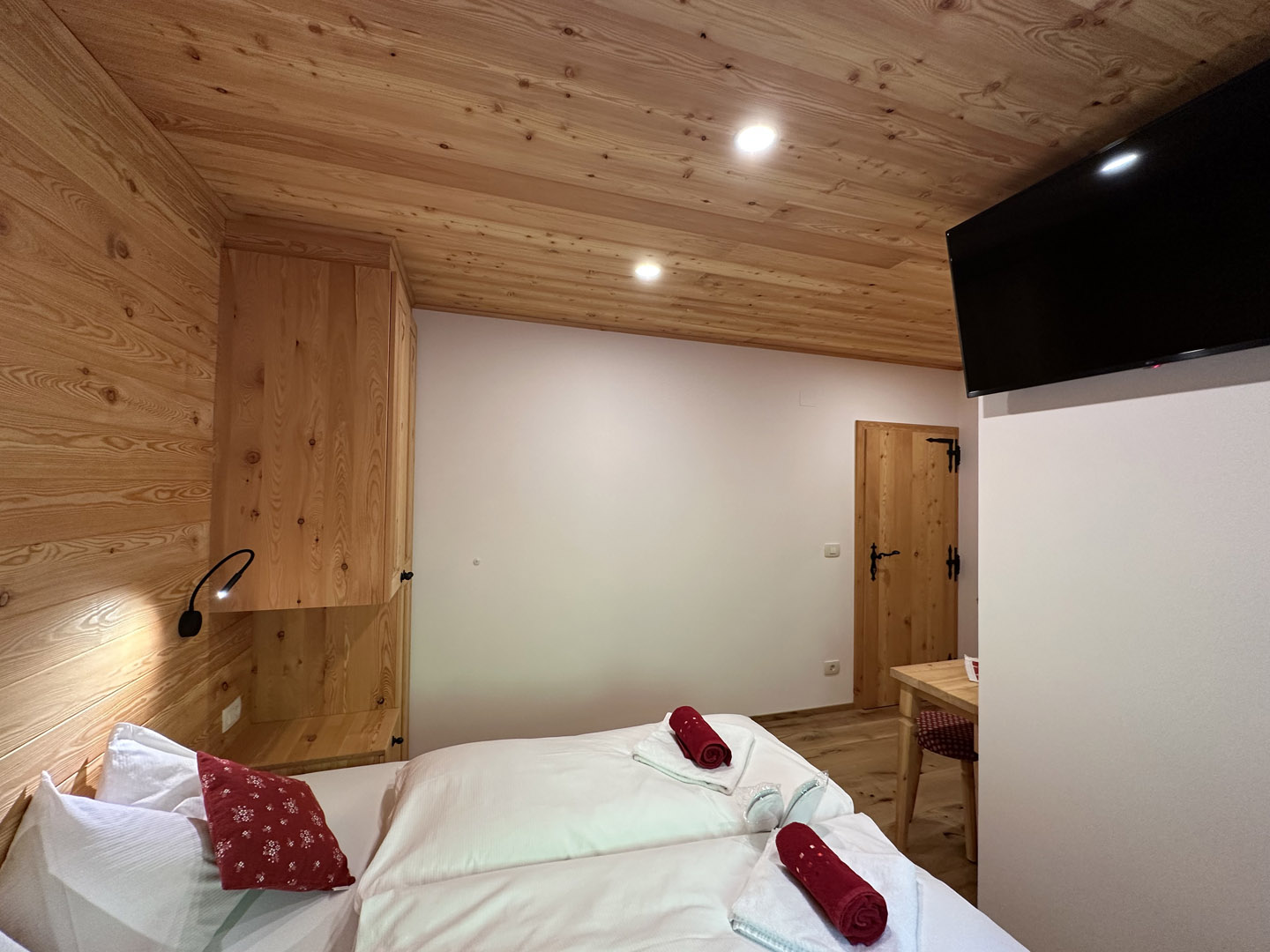 HOTEL ŠURC – SOBA 5