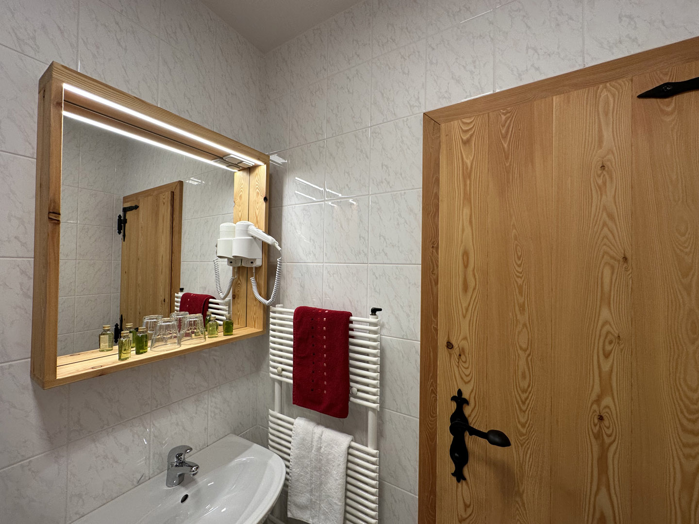 HOTEL ŠURC – SOBA 5